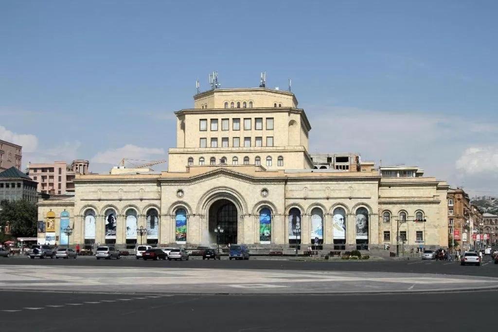 Apartment Near Republic Square Yerevan Ngoại thất bức ảnh